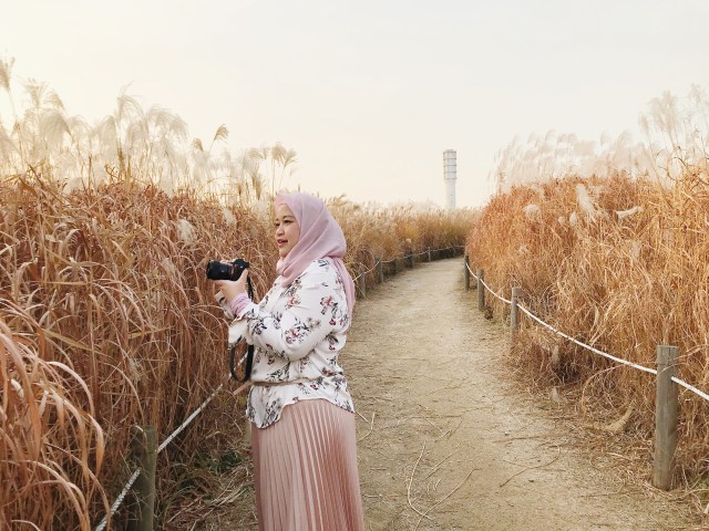 Detail Fotografer Berhijab Nomer 7