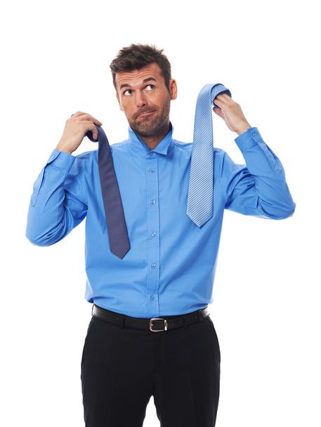 Detail Krawattenfarbe Blaues Hemd Nomer 19