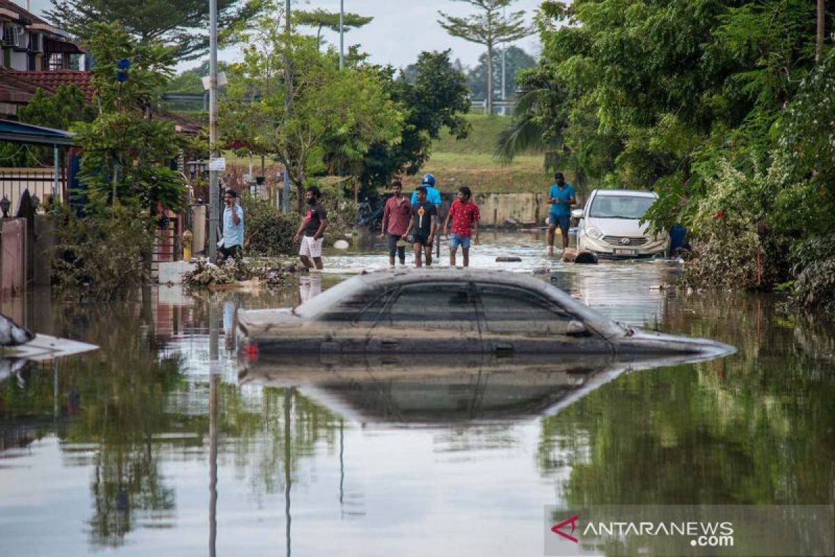 Detail Bencana Alam Badai Petir Nomer 34