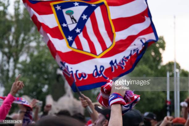 Detail Bendera Atletico Madrid Nomer 40