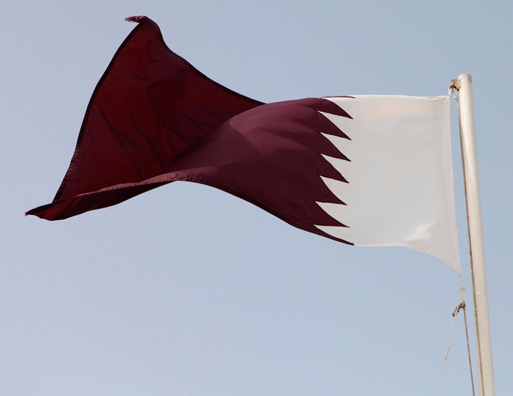 Detail Bendera Bahrain Dan Qatar Nomer 21