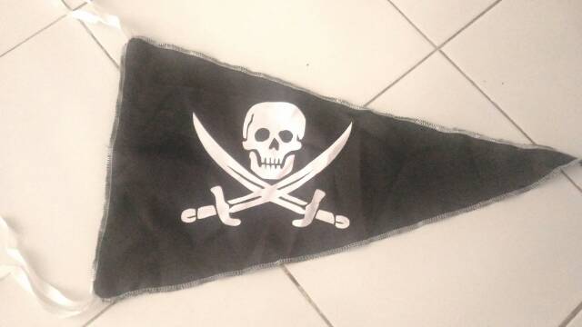 Detail Bendera Bajak Laut Nomer 46