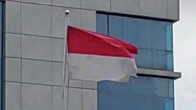 Detail Bendera Berkibar Nomer 45