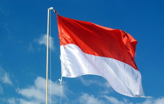 Detail Bendera Berkibar Indonesia Nomer 22