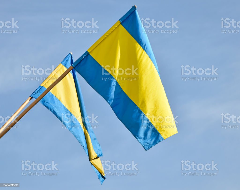 Detail Bendera Biru Kuning Nomer 44