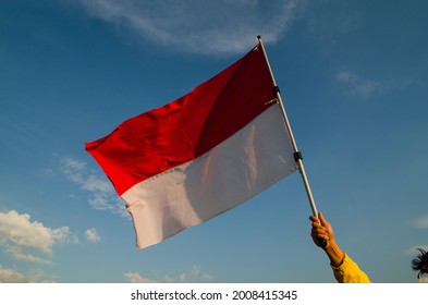 Detail Bendera Indonesia Berkibar Hd Nomer 46