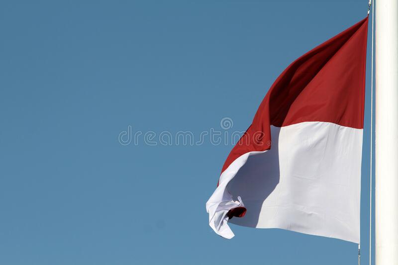 Detail Bendera Indonesia Berkibar Hd Nomer 52