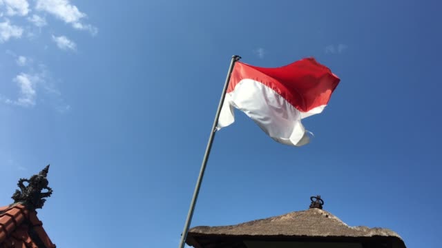 Detail Bendera Indonesia Berkibar Hd Nomer 54