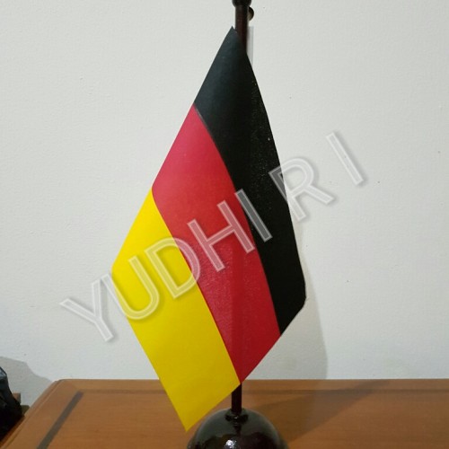 Detail Bendera Jerman Barat Dan Timur Nomer 37