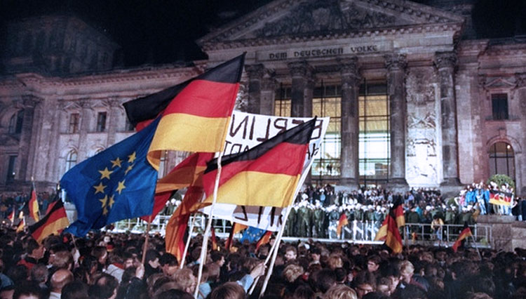 Detail Bendera Jerman Barat Dan Timur Nomer 47