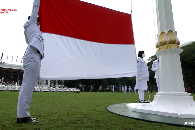 Detail Bendera Merah Biru Putih Nomer 32