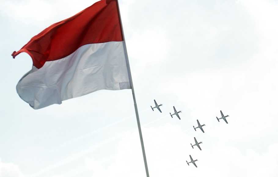 Detail Bendera Merah Putih Berkibar Nomer 46