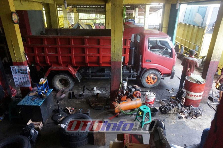 Detail Bengkel Mobil Truk Nomer 15