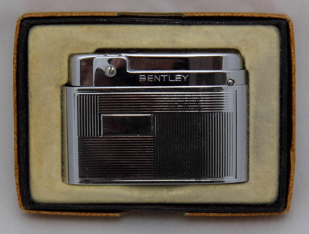 Detail Bentley Cigarette Lighters Nomer 27