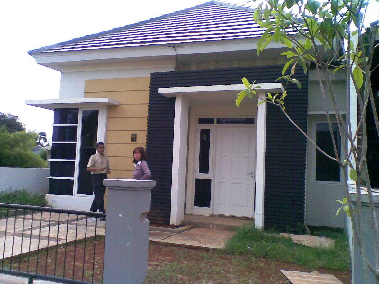 Detail Bentuk Depan Rumah Sederhana Nomer 28