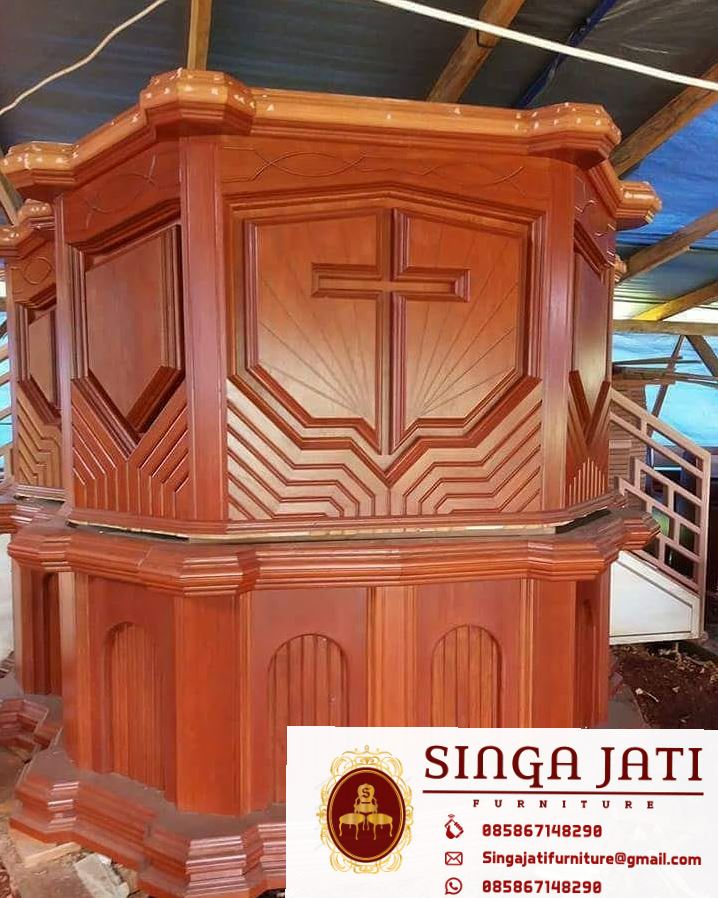 Detail Bentuk Mimbar Gereja Nomer 8