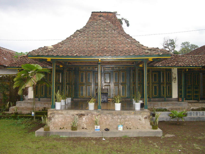 Detail Bentuk Rumah Adat Jawa Tengah Nomer 28