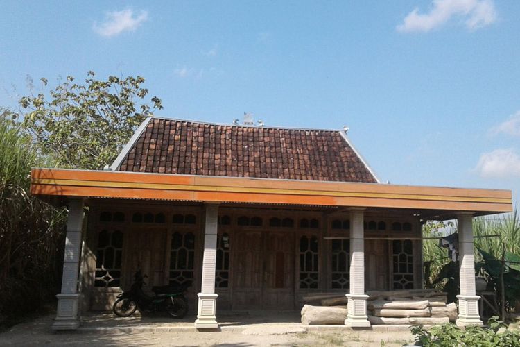 Detail Bentuk Rumah Adat Jawa Tengah Nomer 42