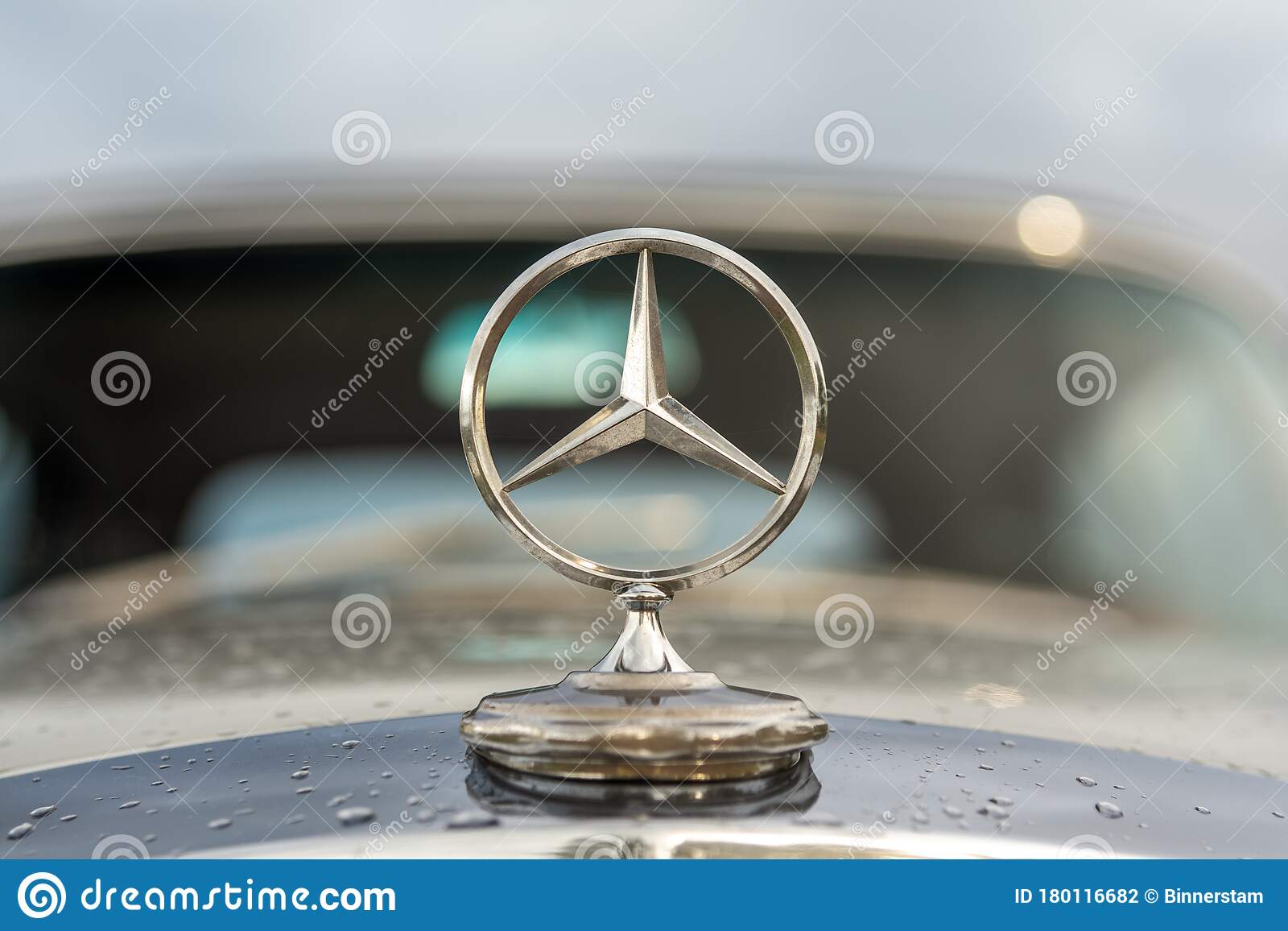 Detail Benz Car Symbol Nomer 56