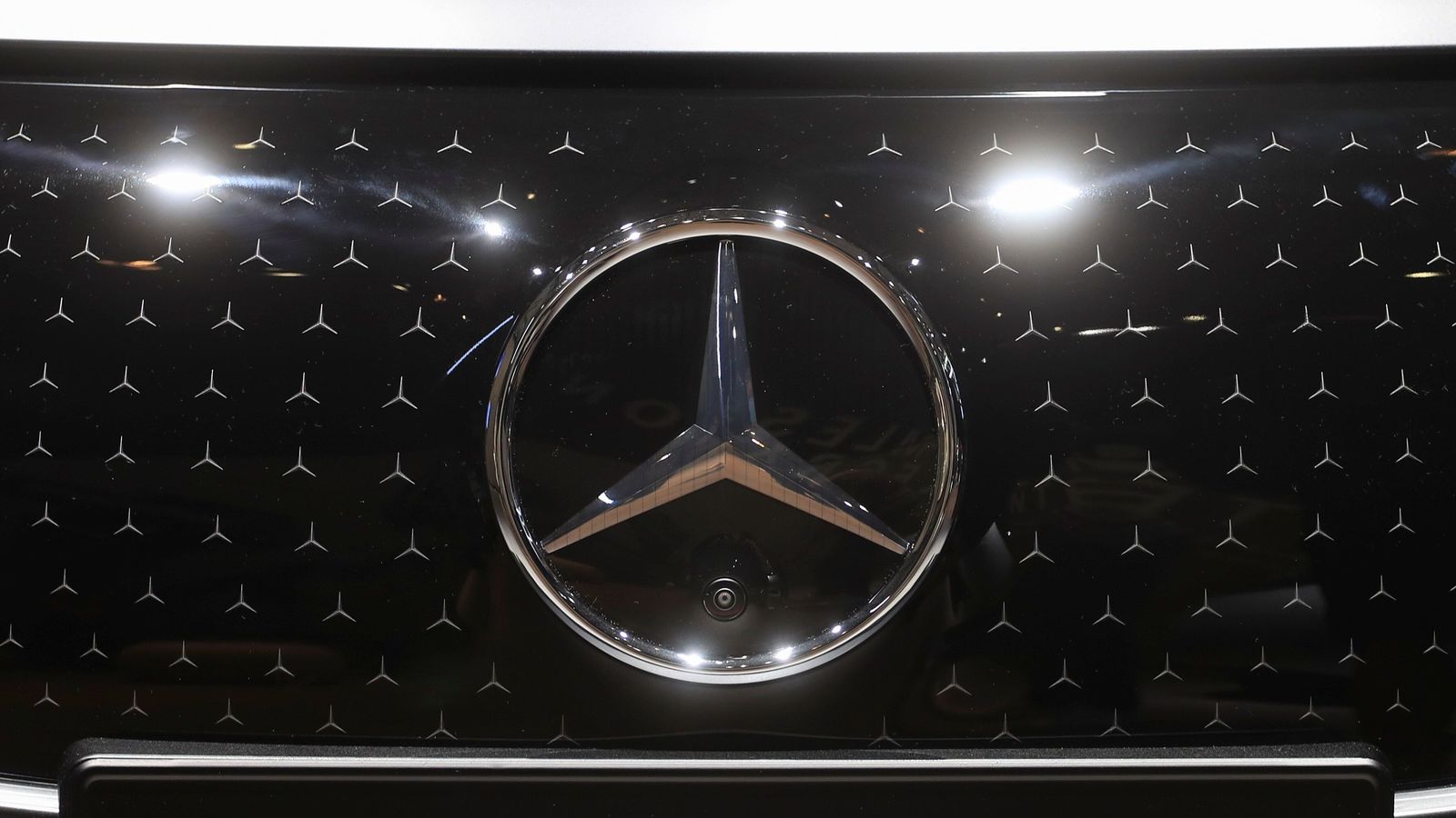 Detail Benz Logo Nomer 29