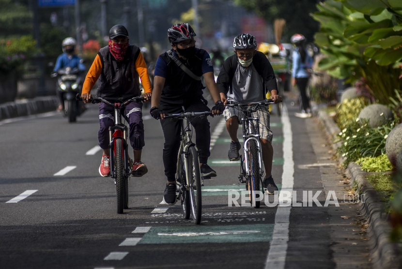 Detail Bersepeda Di Jalan Harus Berada Di Pinggir Nomer 27