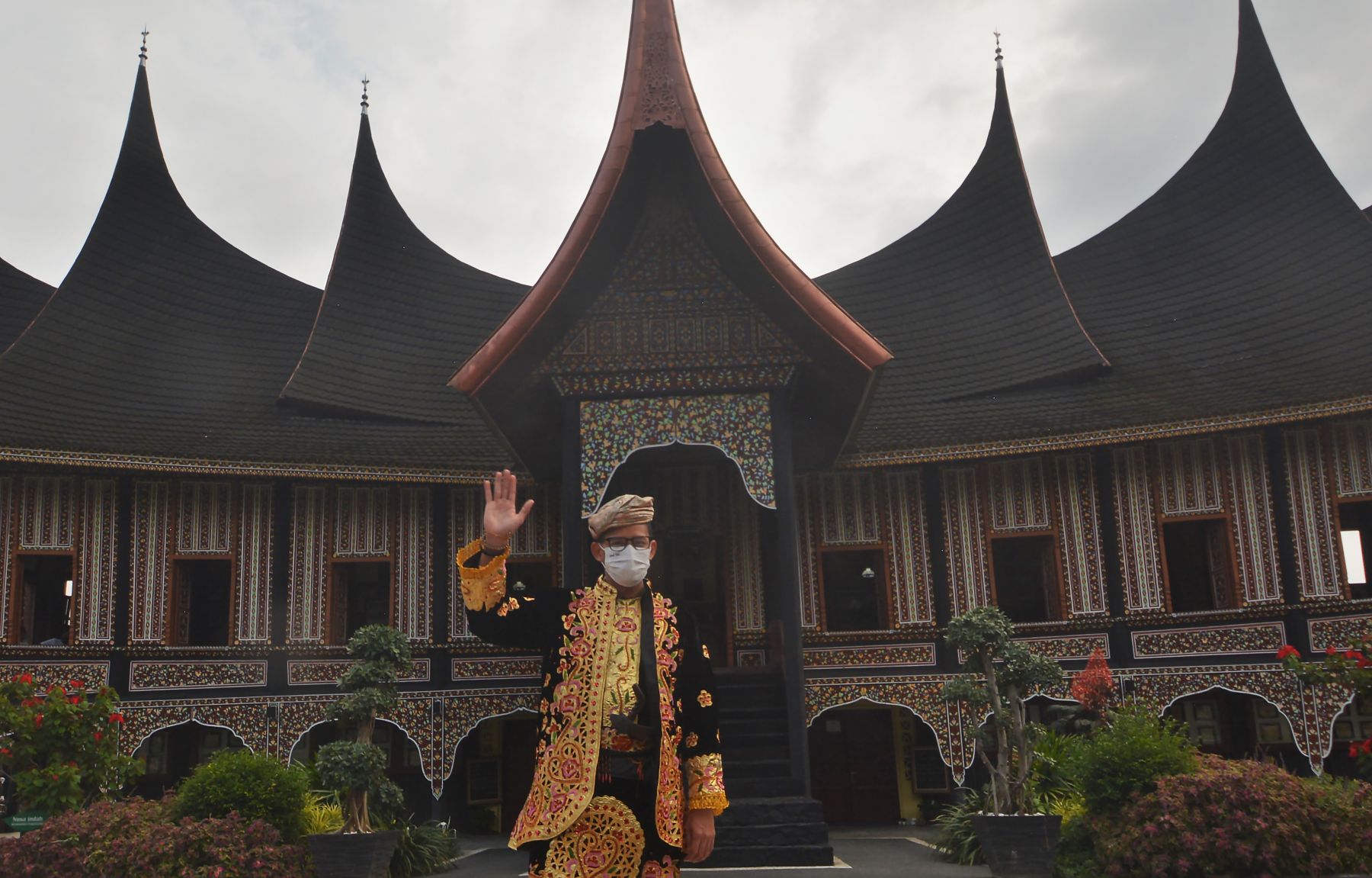 Detail Besar Sudut Sebenarnya Rumah Gadang Nomer 46