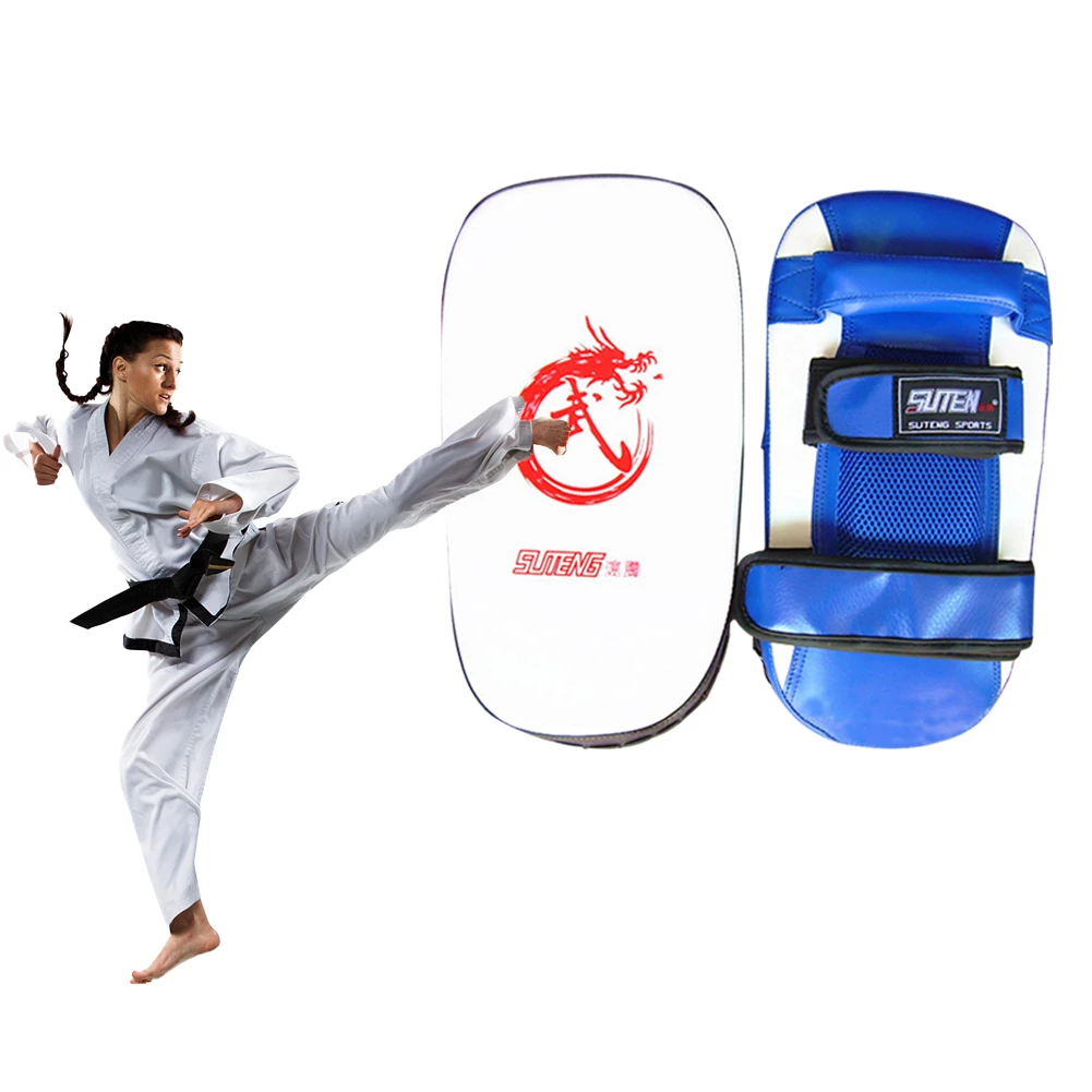 Detail Hook Punch Karate Nomer 23