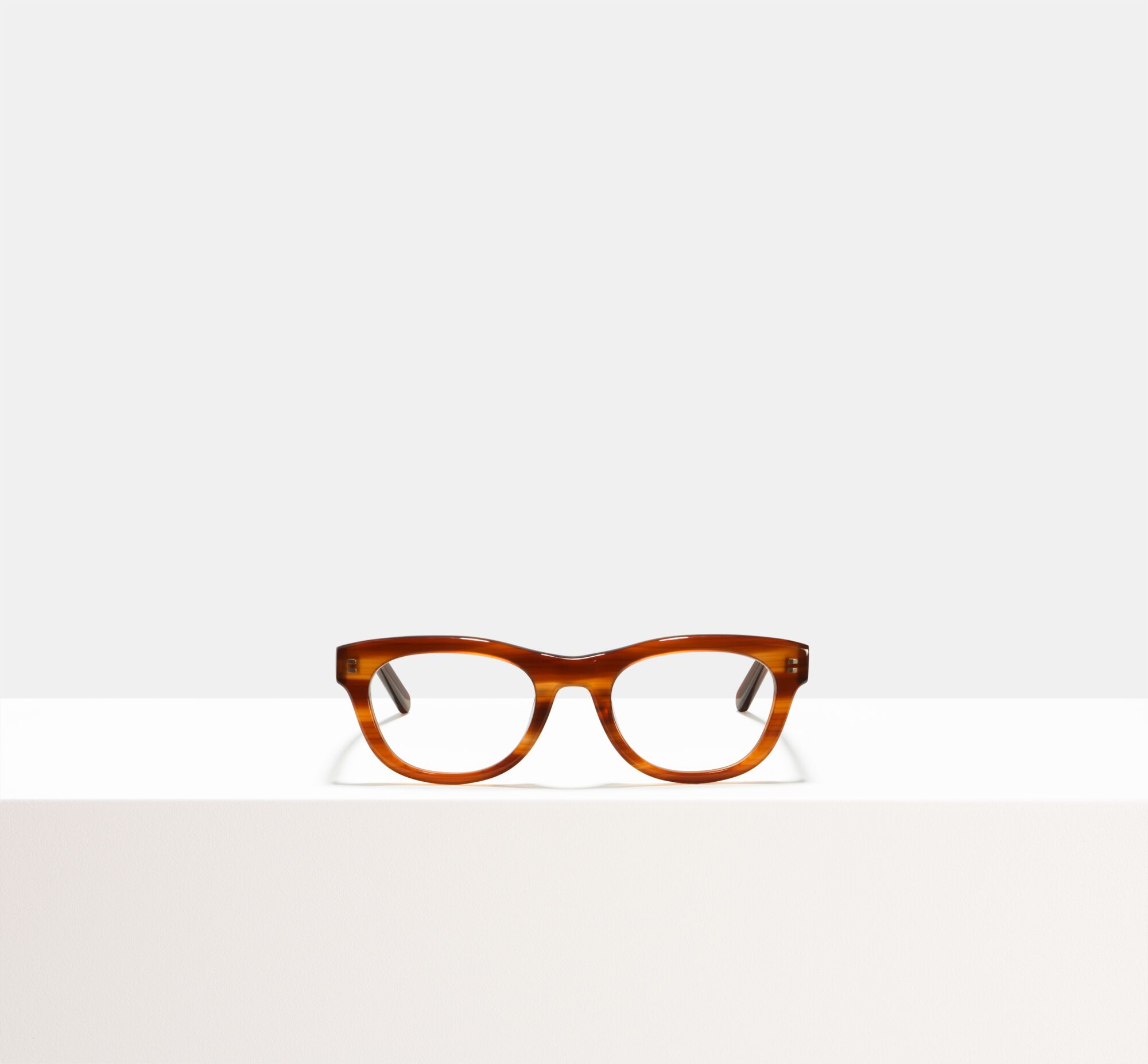 Detail Brille Ace And Tate Nomer 4