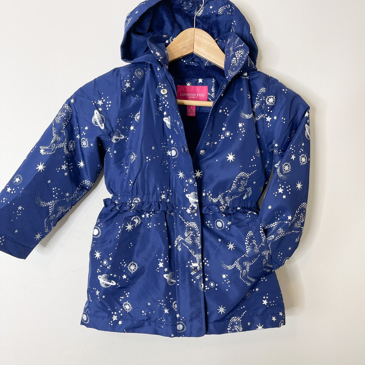 Detail A Frog In A Unicorn Ski Jacket Nomer 53