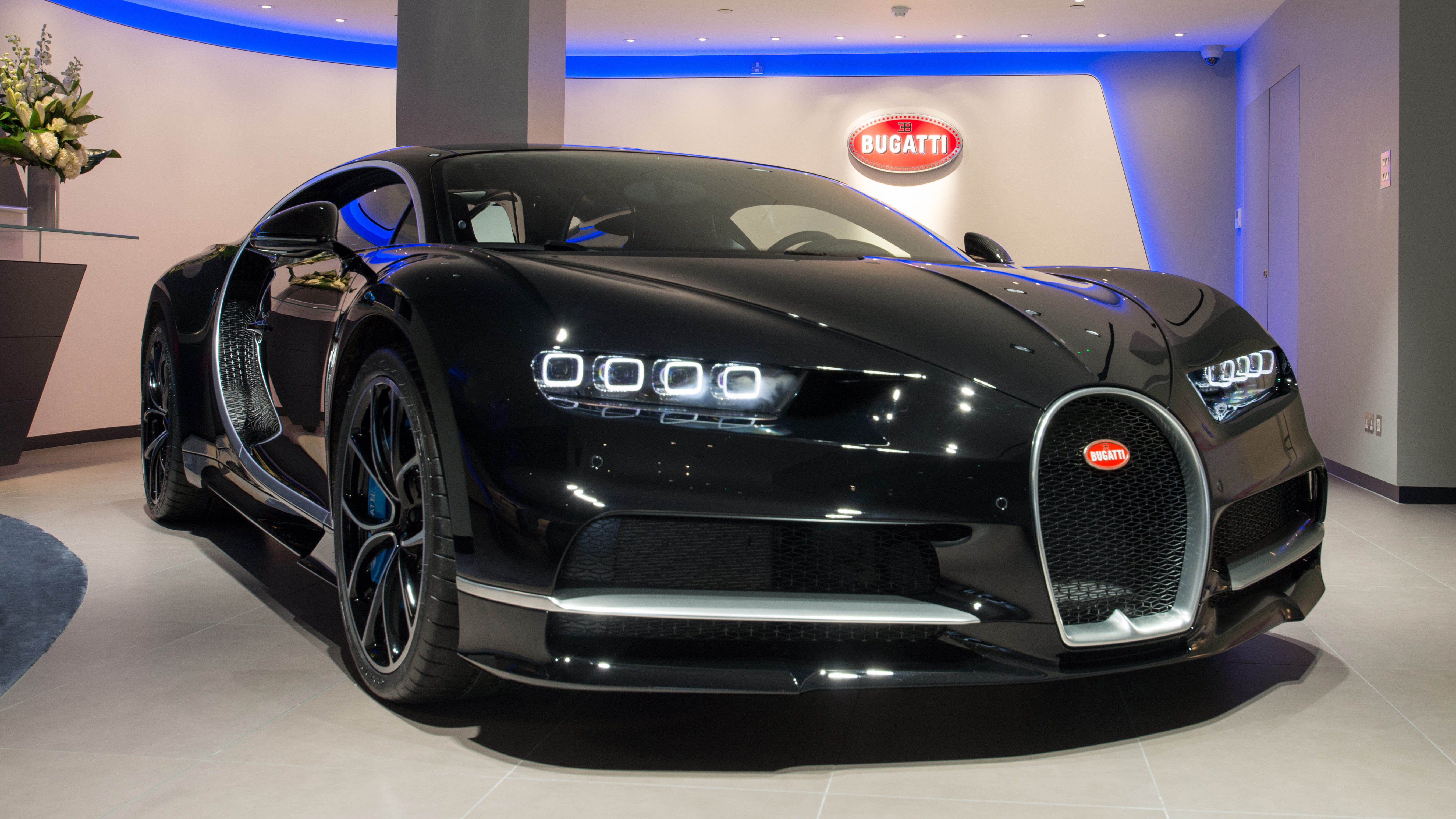 Detail A Picture Of Bugatti Nomer 4