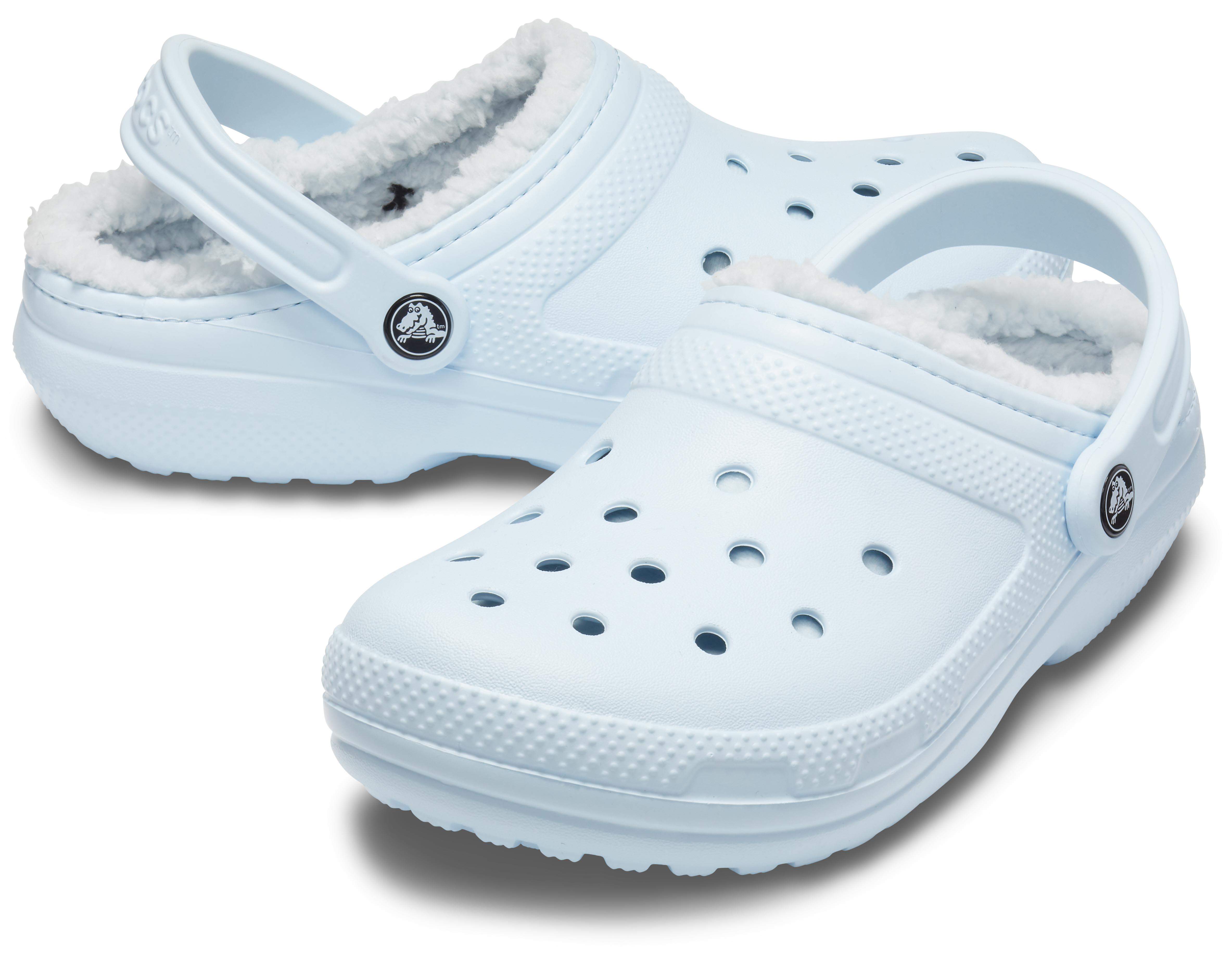 Detail Academy Crocs With Fur Nomer 10