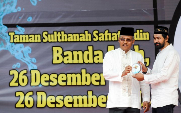 Detail Aceh Taman Sri Sulthanah Ratu Safiatuddin Gambar Foto Nomer 38