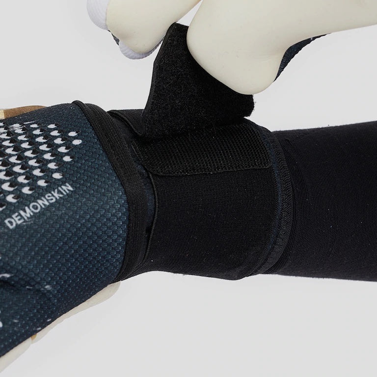 Detail Adidas Demon Skin Gloves Nomer 29