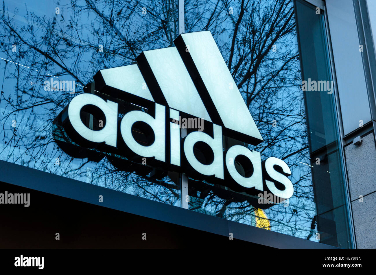 Detail Adidas Logo Pictures Nomer 18