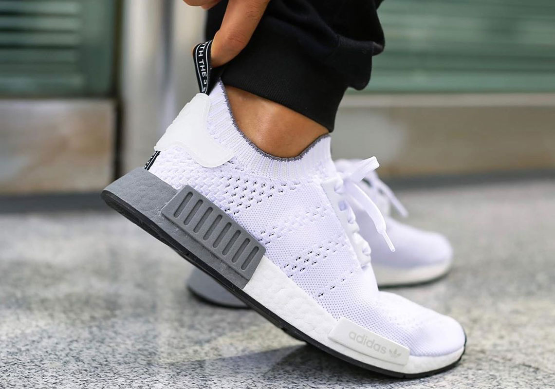 Detail Adidas Nmd R1 Primeknit Nomer 2