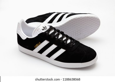 Detail Adidas Shoes Logo Nomer 44