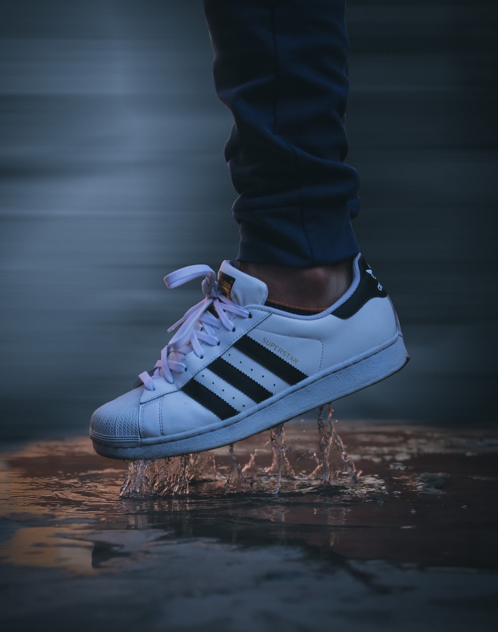 Detail Adidas Shoes Wallpaper Nomer 15