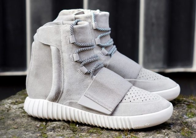 Detail Adidas Yeezy 750 Boost Nomer 20