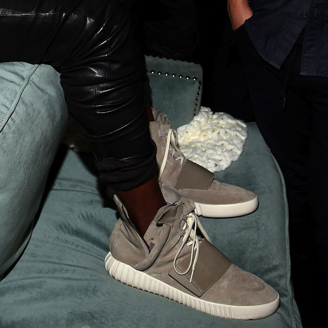 Detail Adidas Yeezy 750 Boost Nomer 33