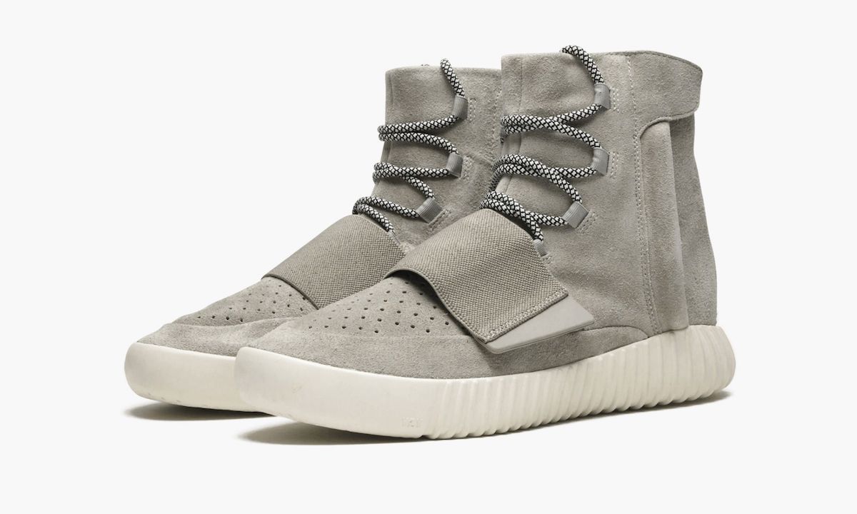 Detail Adidas Yeezy 750 Boost Nomer 44