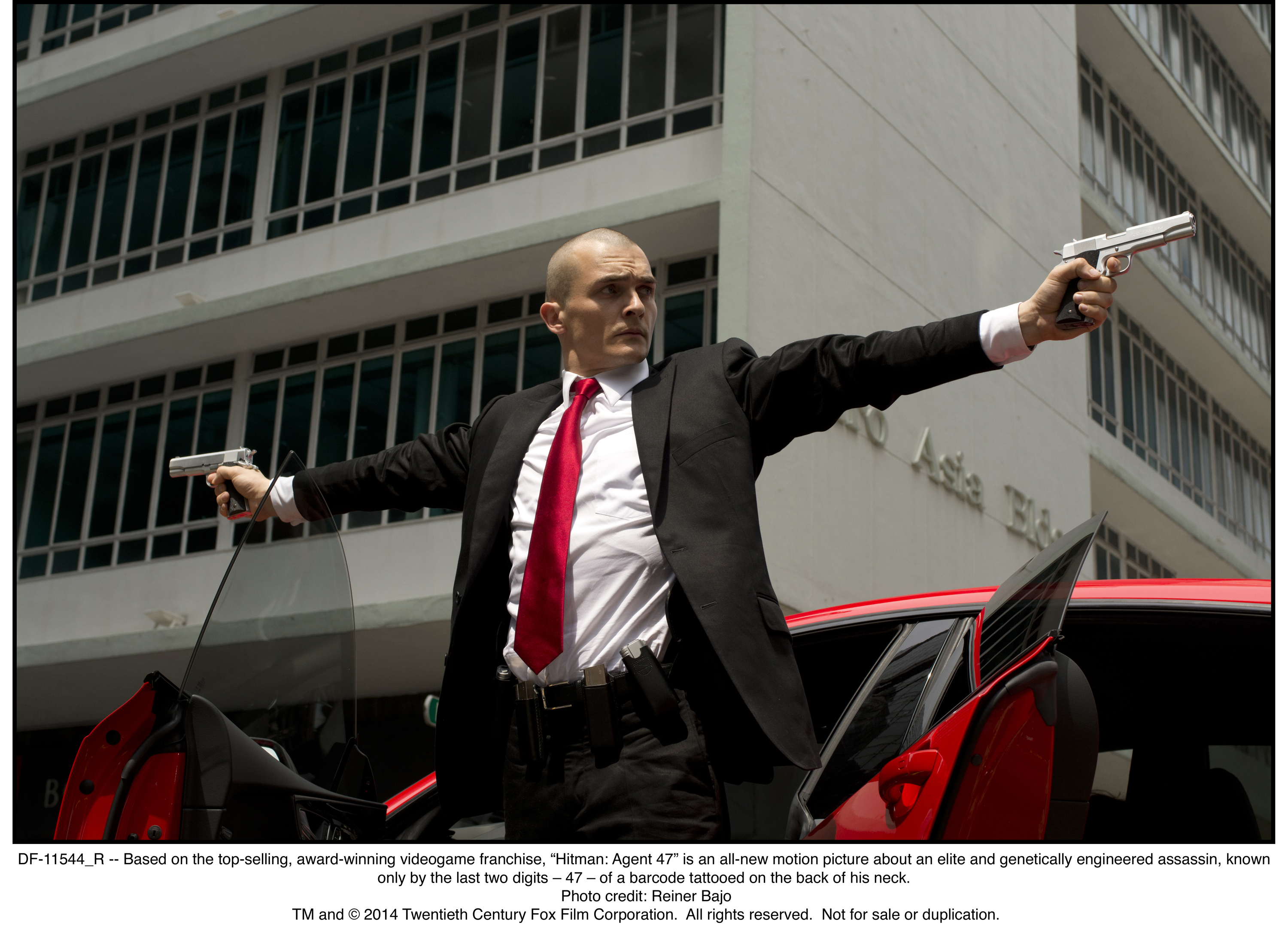 Detail Agent 47 Barcode Nomer 42