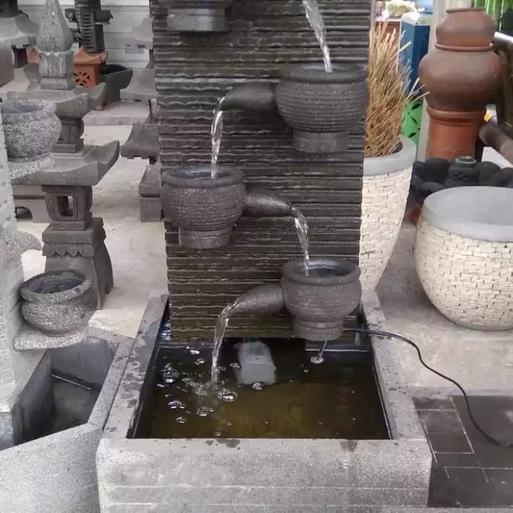 Air Mancur Batu - KibrisPDR