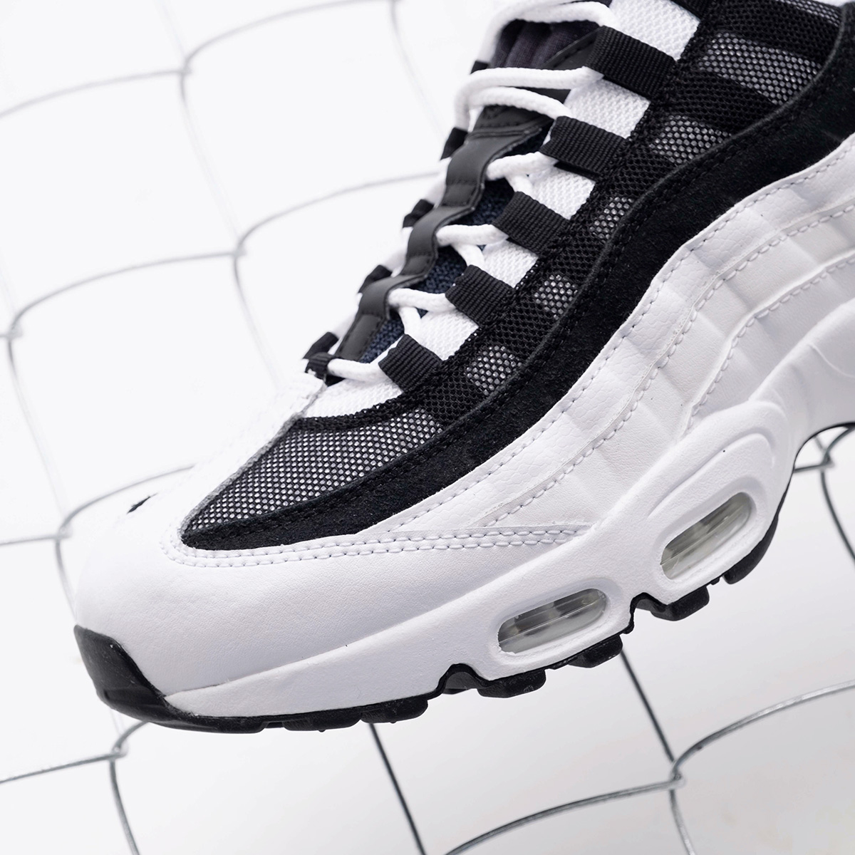 Detail Air Max 95 Yin Yang Black Nomer 26