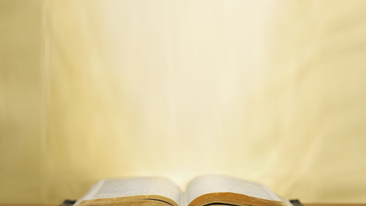 Detail Bible Background Powerpoint Nomer 16