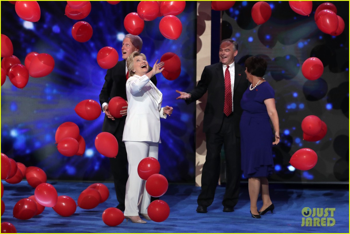 Detail Bill Clinton Balloon Memes Nomer 39