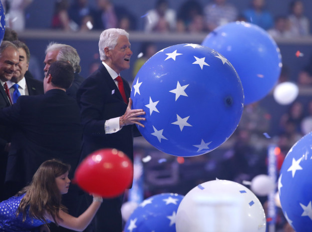 Detail Bill Clinton Balloon Memes Nomer 8