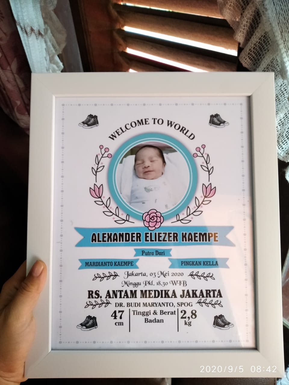 Detail Bingkai Foto Bayi Baru Lahir Nomer 43