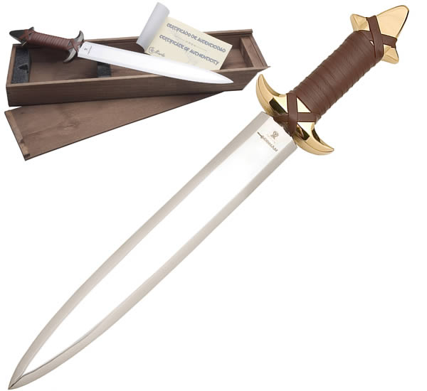 Detail Conan Dagger Nomer 10