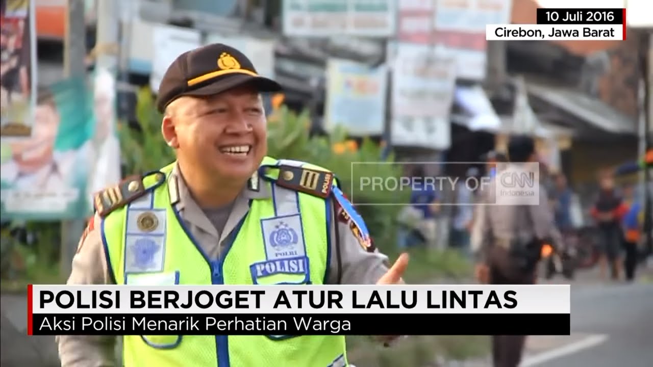 Detail Foto Lucu Polisi Nomer 49