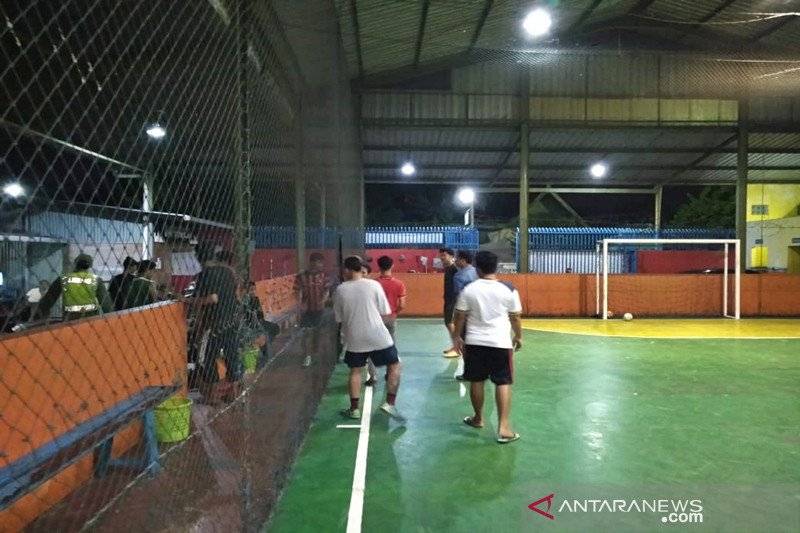 Detail Foto Main Futsal Nomer 11